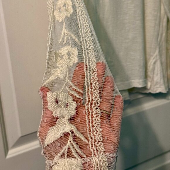 Free People Billie Jean Twofer Top Long Sleeve Tee Lace Sleeves Cream Ivory SM - Picture 9 of 13